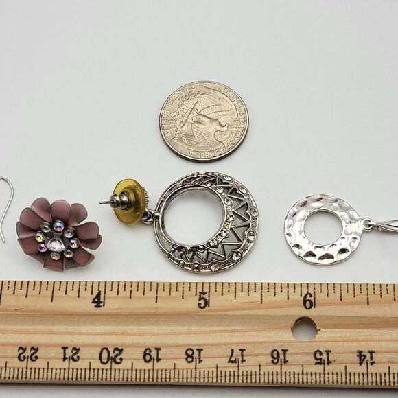 Silver Tone Colorful And Clear Crystal Pierced Earrings LOT Of 6 Pairs VTG.-MOD - Picture 10 of 11